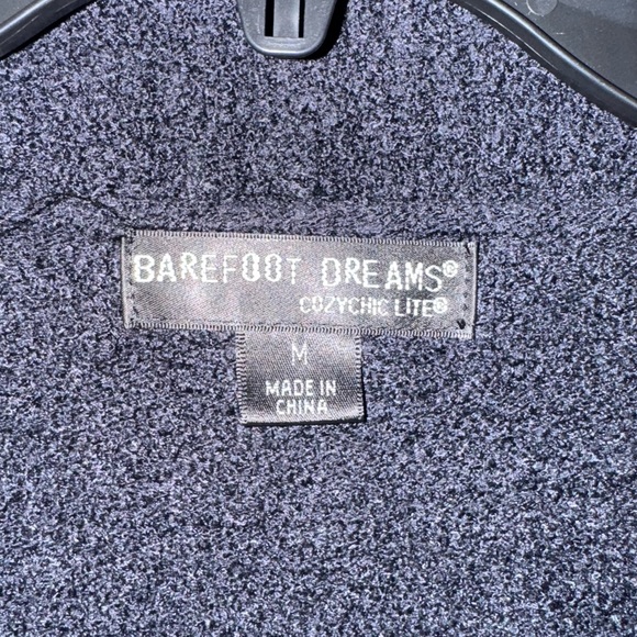 Barefoot Dreams Black Cozy Cardigan - Picture 4 of 5